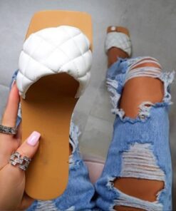 Women Casual Diamond Stitch Design Square Toe Flat Slippers